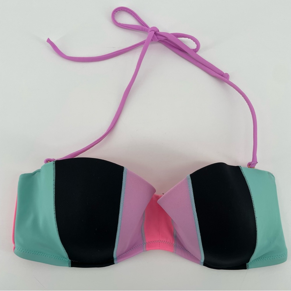 Victoria’s Secret Aqua/Black/Lavender/Pink Swim Top 32D